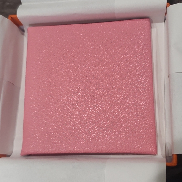 NEW Hermes Bastio Versa Coin Rose Confetti - Picture 3 of 6